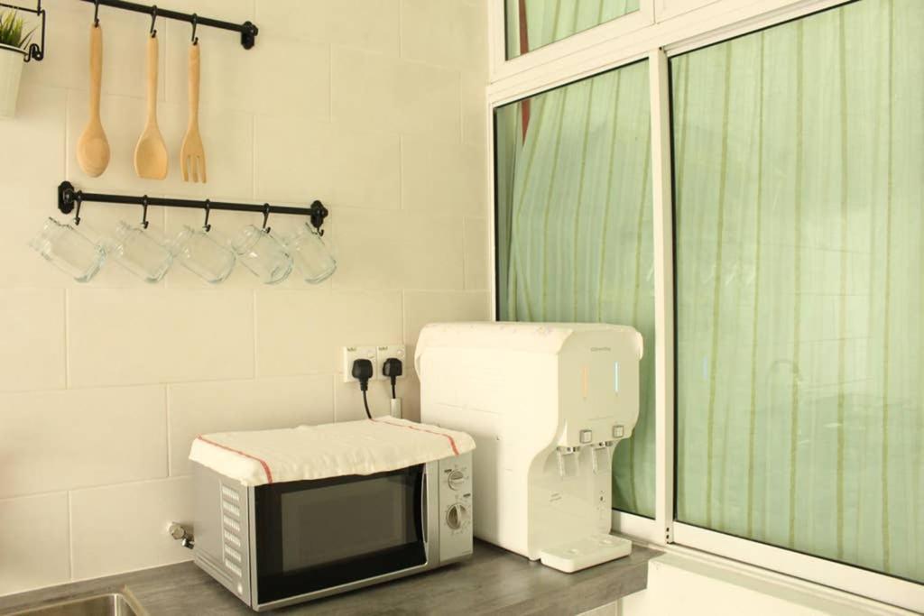 New Seaview Cozy Modern Beach House Tanjung Bungah  Extérieur photo